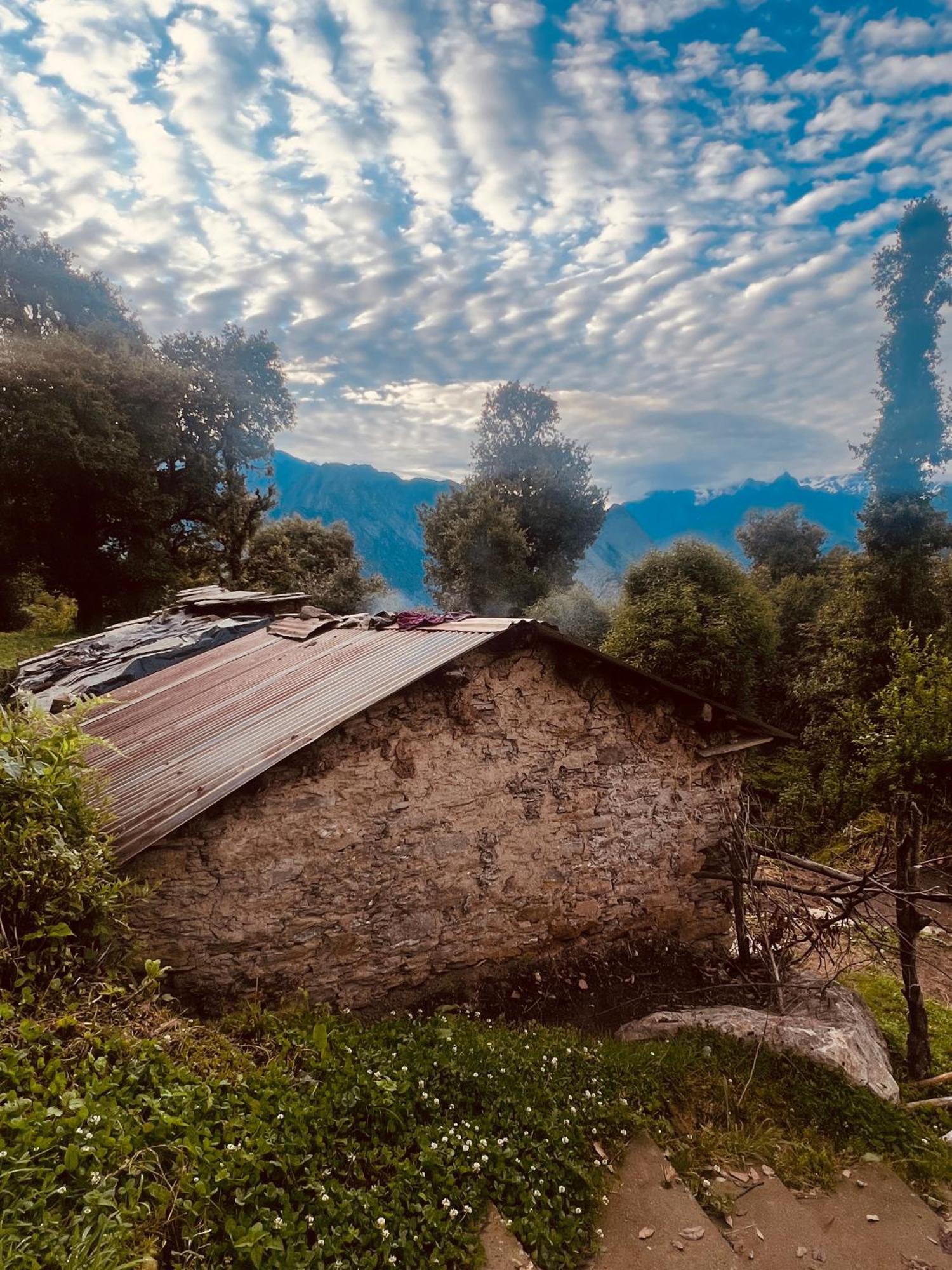 Faraway Cottages, Auli Joshīmath Zewnętrze zdjęcie