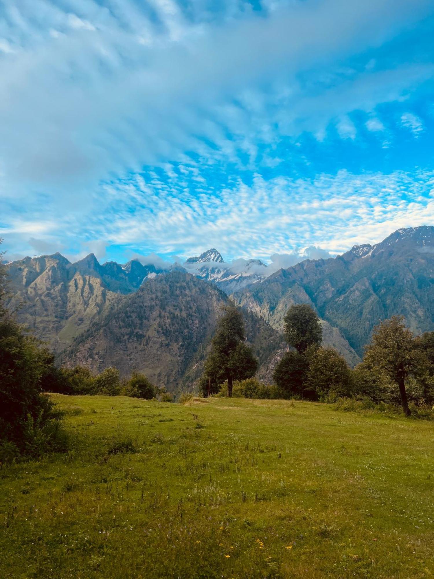 Faraway Cottages, Auli Joshīmath Zewnętrze zdjęcie